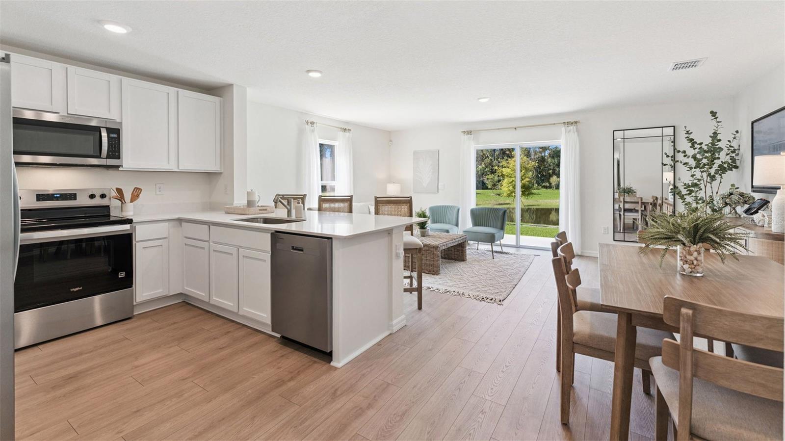 Image 7 of 46 For 796 Preston Cove Drive