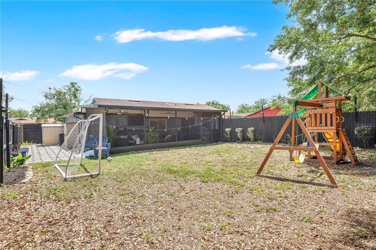 Image 23 of 31 For 7432 Golden Glenn Court