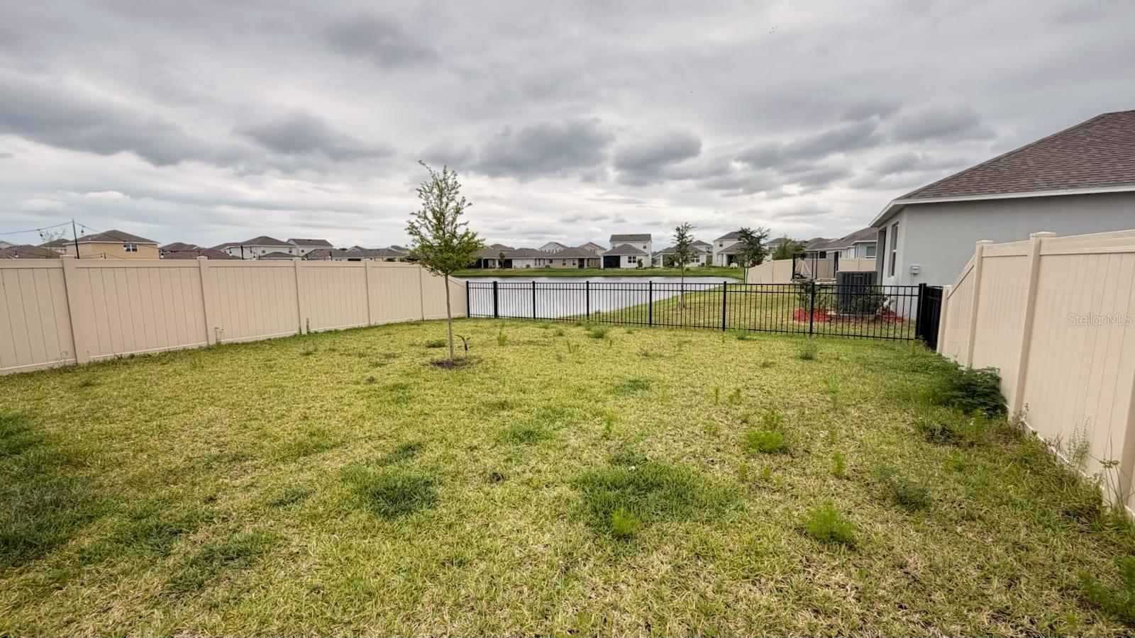 Image 10 of 11 For 1046 Grantham Lane Se
