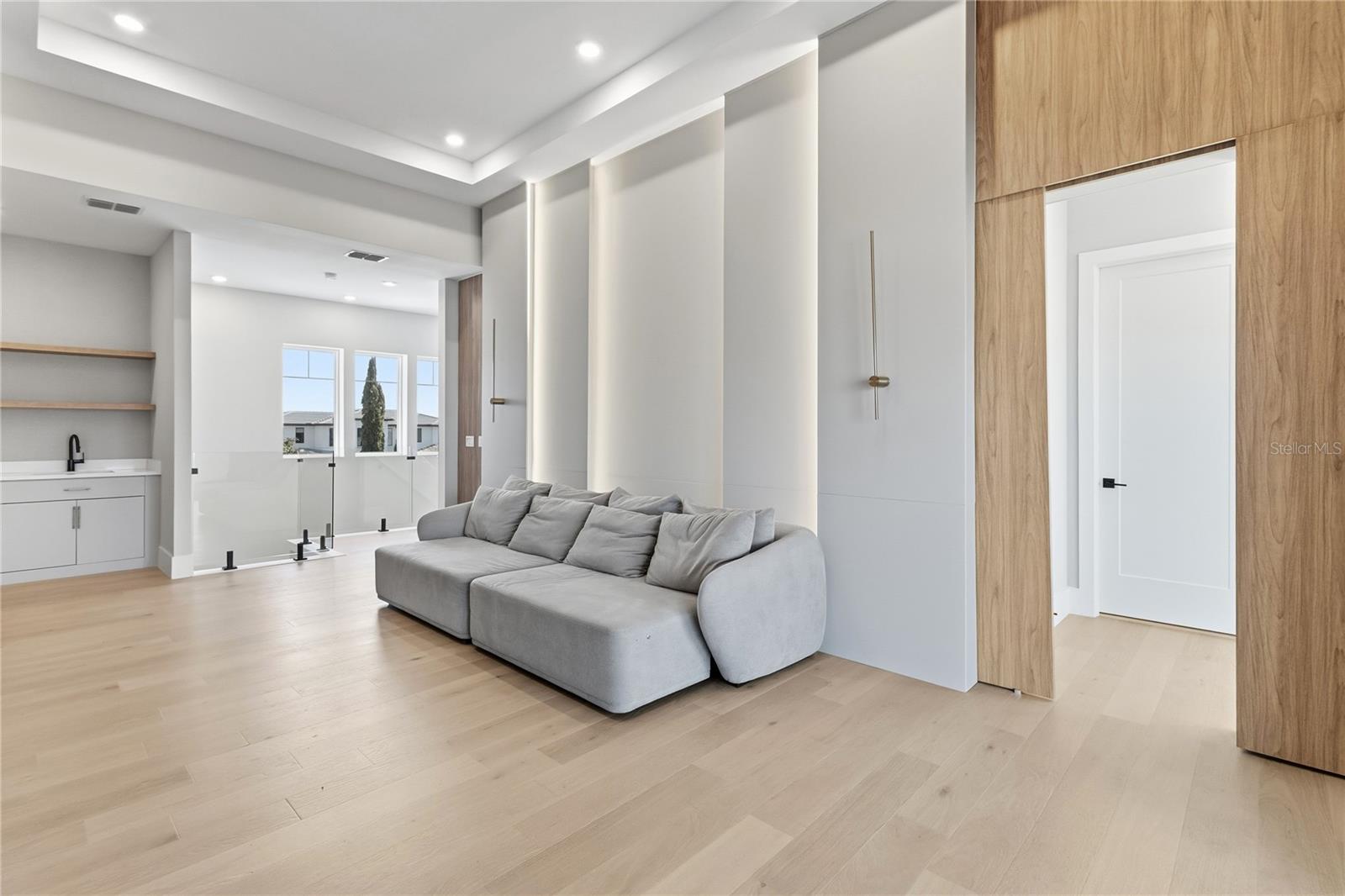 Image 35 of 66 For 16809 Bolsena Drive