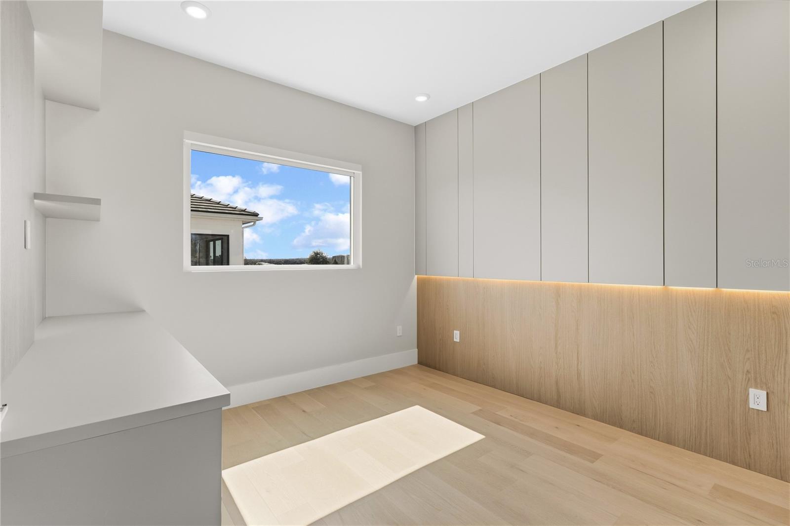 Image 39 of 66 For 16809 Bolsena Drive