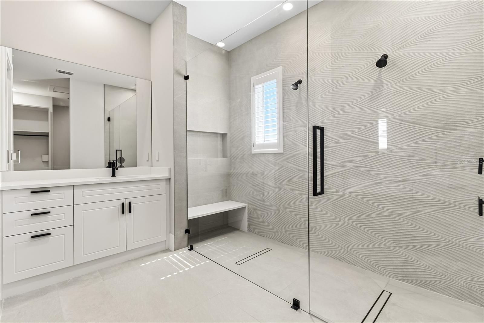 Image 42 of 66 For 16809 Bolsena Drive