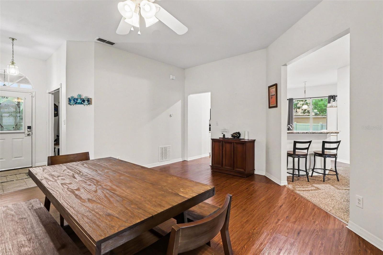 Image 11 of 29 For 14825 Greater Pines Boulevard