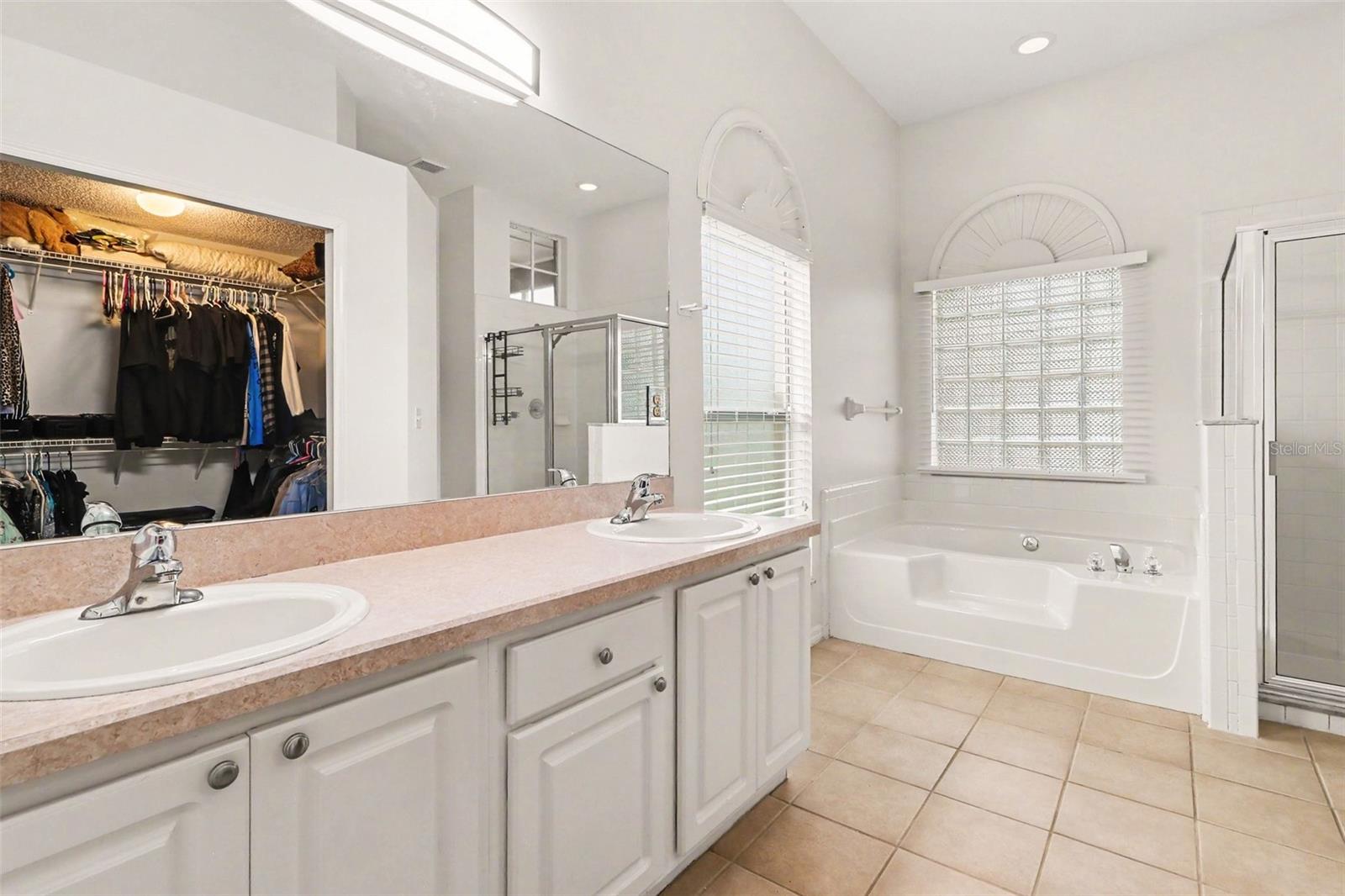 Image 24 of 29 For 14825 Greater Pines Boulevard