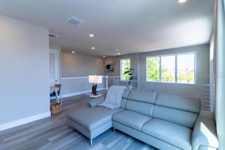 Image 27 of 52 For 7740 Sandy Ridge Drive  223