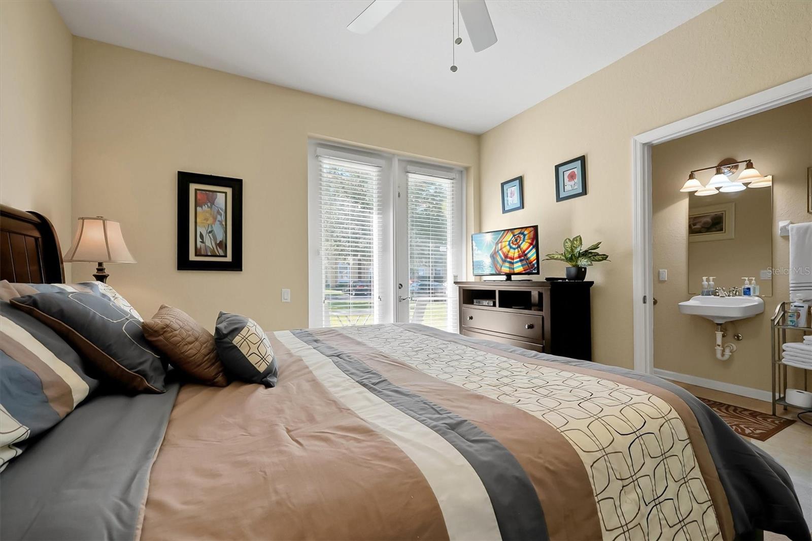 Image 6 of 41 For 4800 Tidecrest Avenue 172
