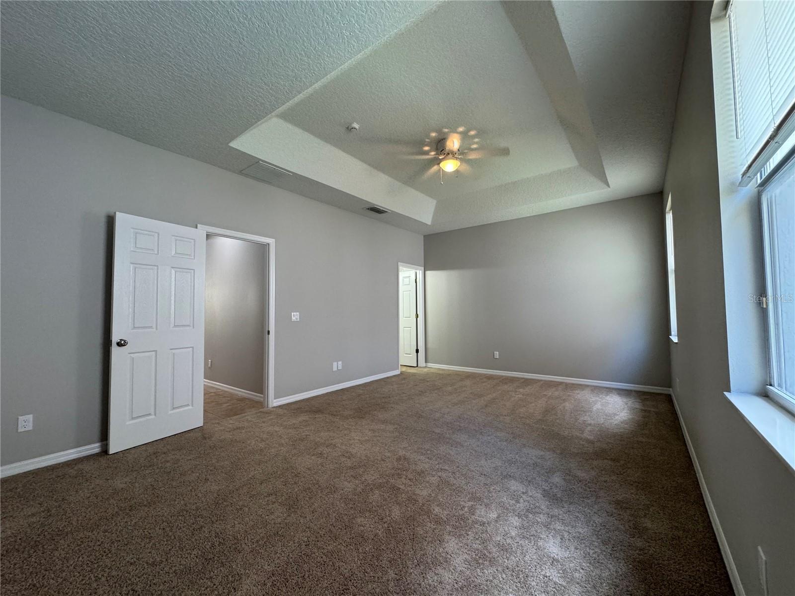 Image 12 of 30 For 11813 Via Lucerna Circle