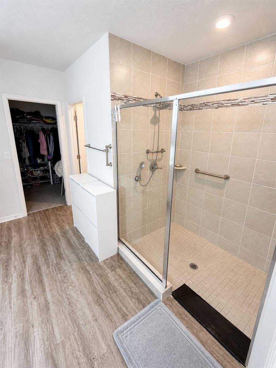 Image 11 of 23 For 1032 Silas Street