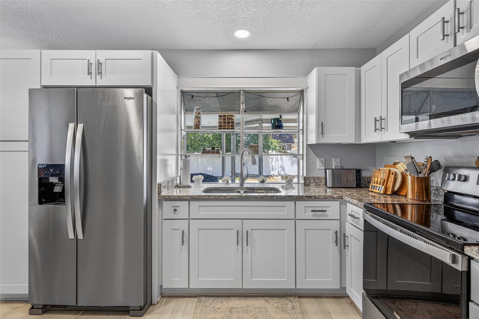 Image 15 of 45 For 1767 Iroquois Drive