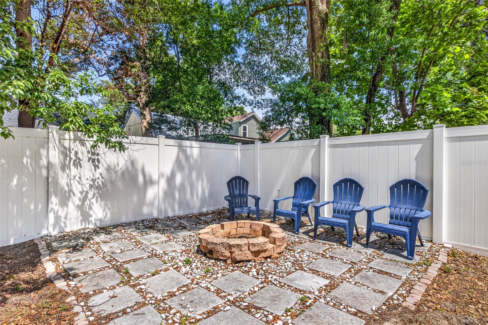 Image 36 of 45 For 1767 Iroquois Drive