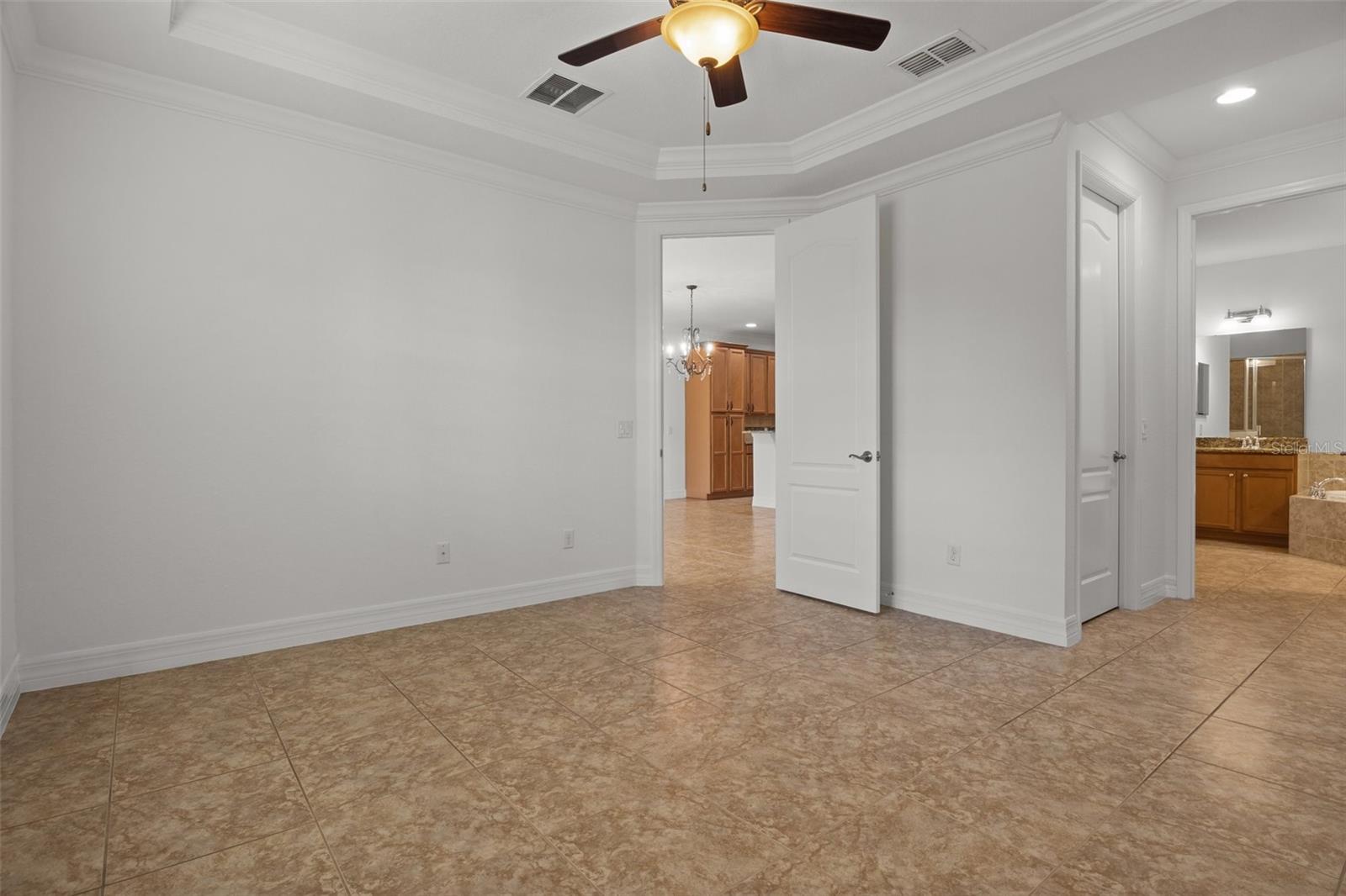 Image 19 of 56 For 10410 Belfry Circle