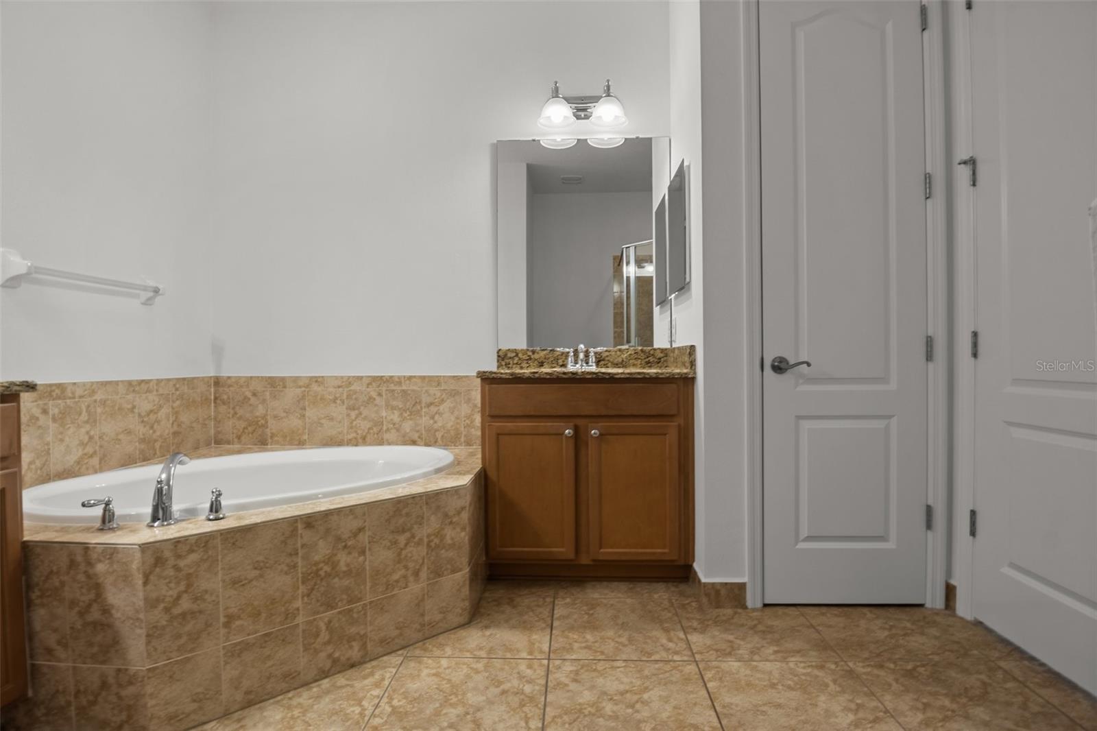 Image 21 of 56 For 10410 Belfry Circle