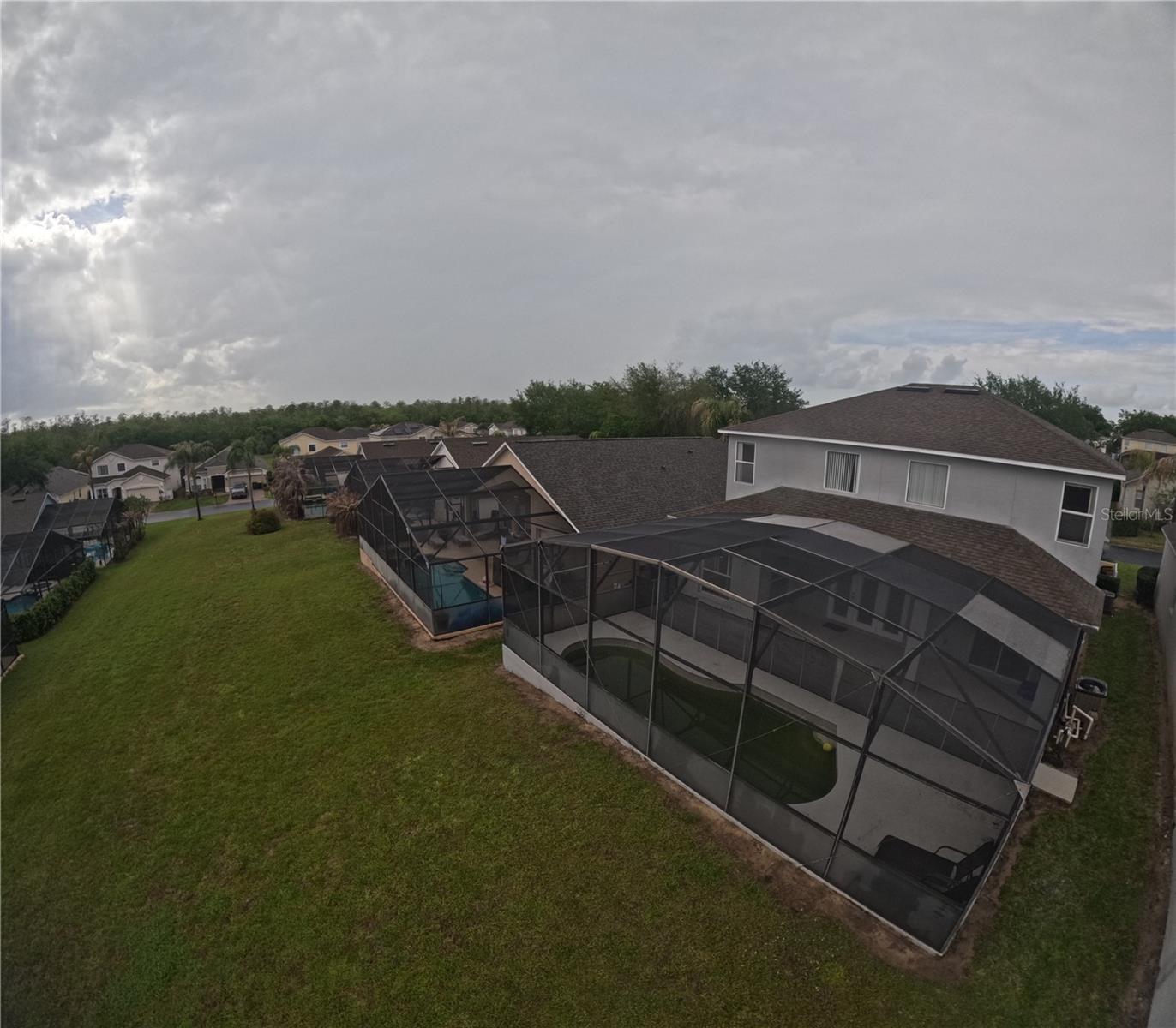Image 42 of 44 For 638 Kensington Drive