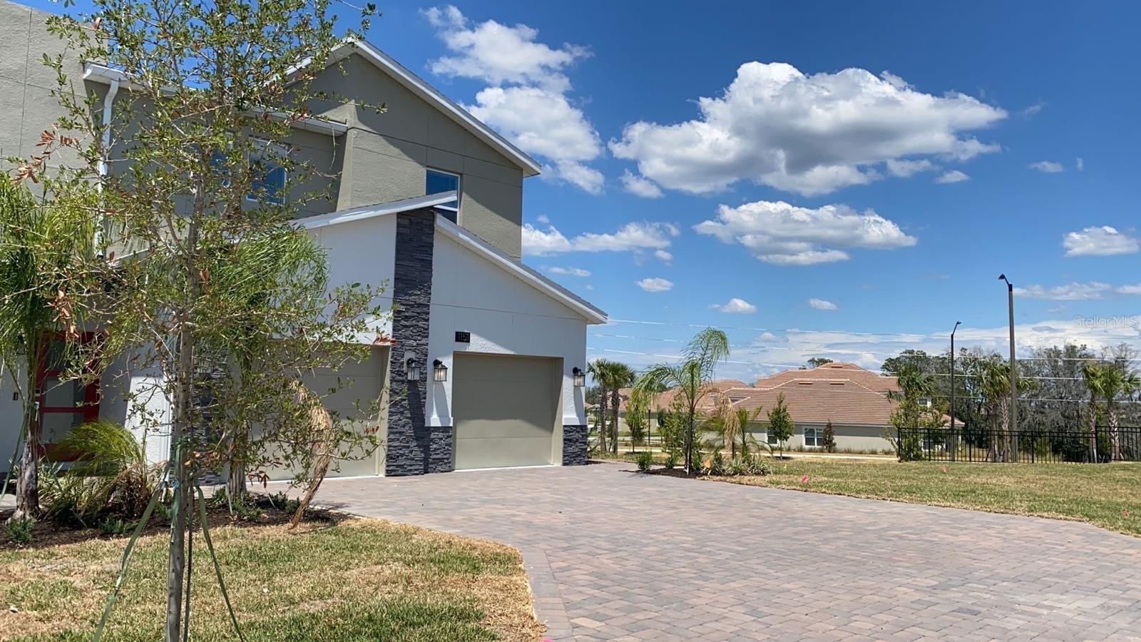 Image 18 of 21 For 1149 Drop Lane 704