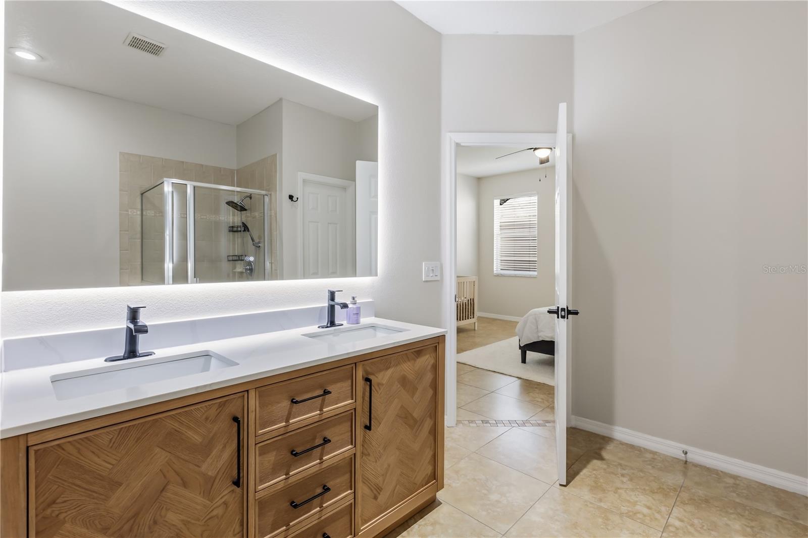 Image 10 of 22 For 15032 Stonebriar Way