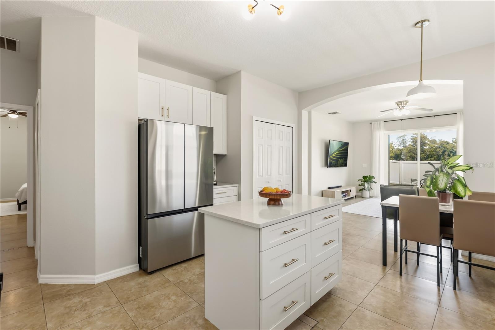 Image 3 of 22 For 15032 Stonebriar Way