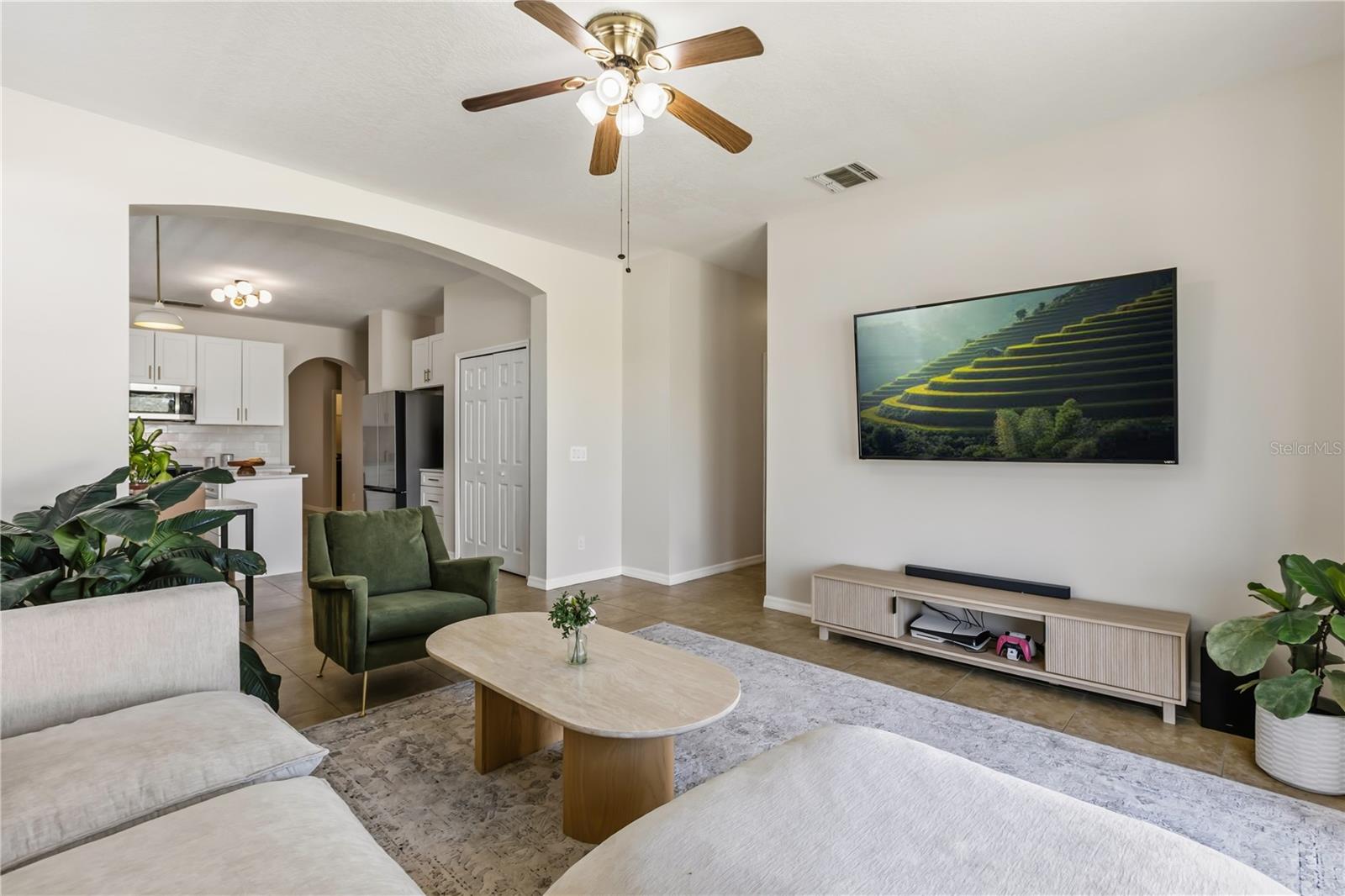 Image 7 of 22 For 15032 Stonebriar Way