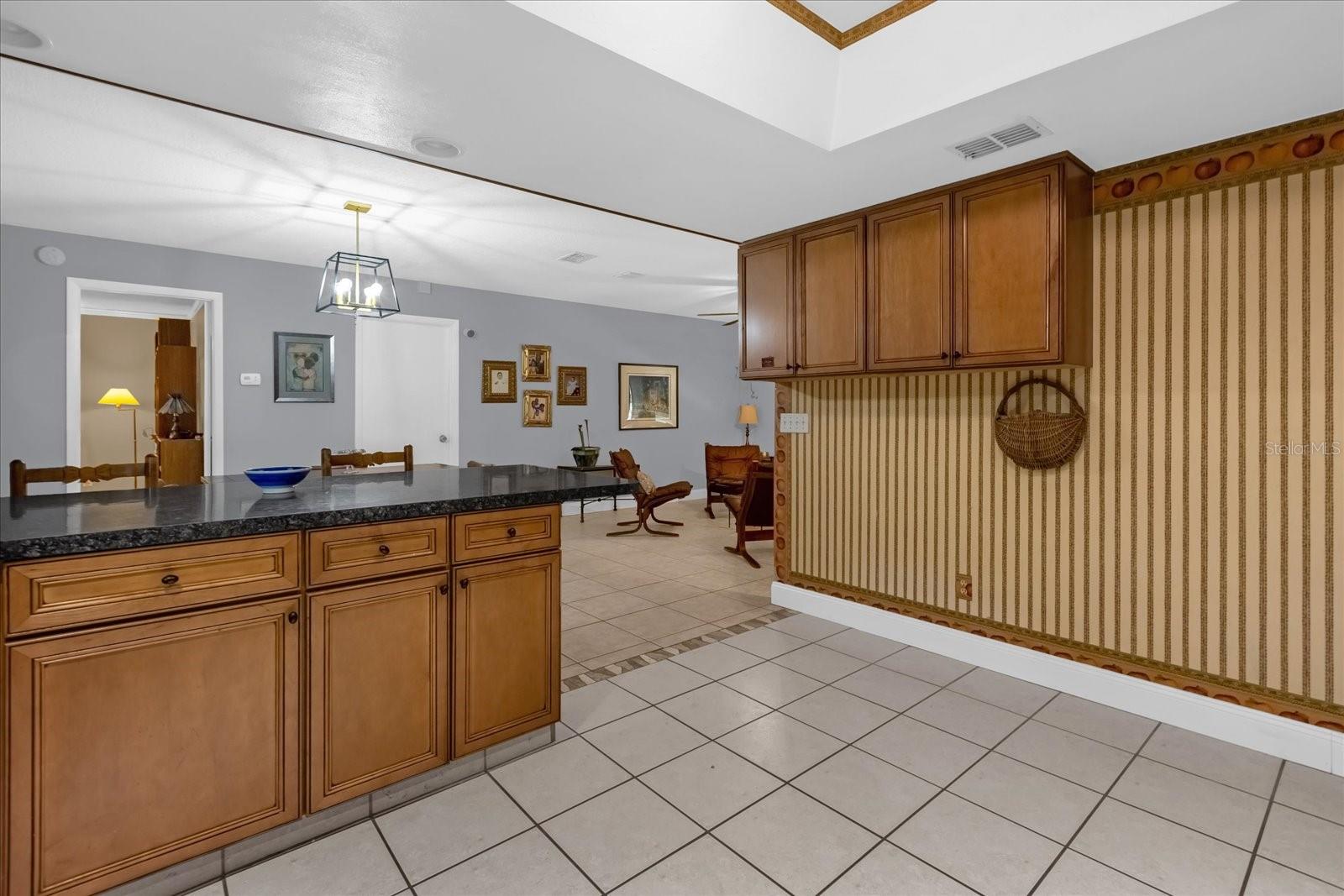 Image 9 of 32 For 205 Woodfield Drive