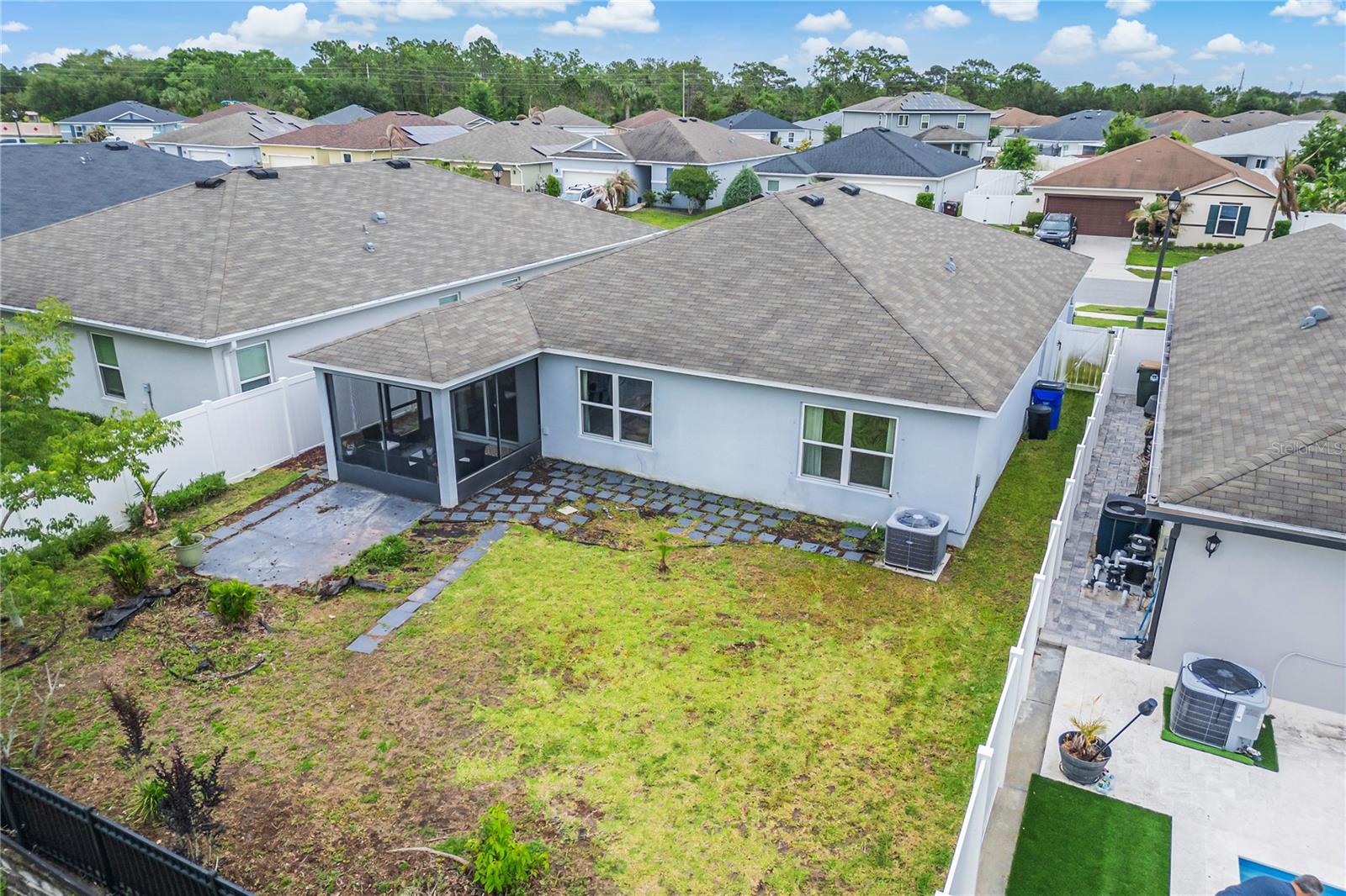 Image 40 of 44 For 2865 Mosshire Circle