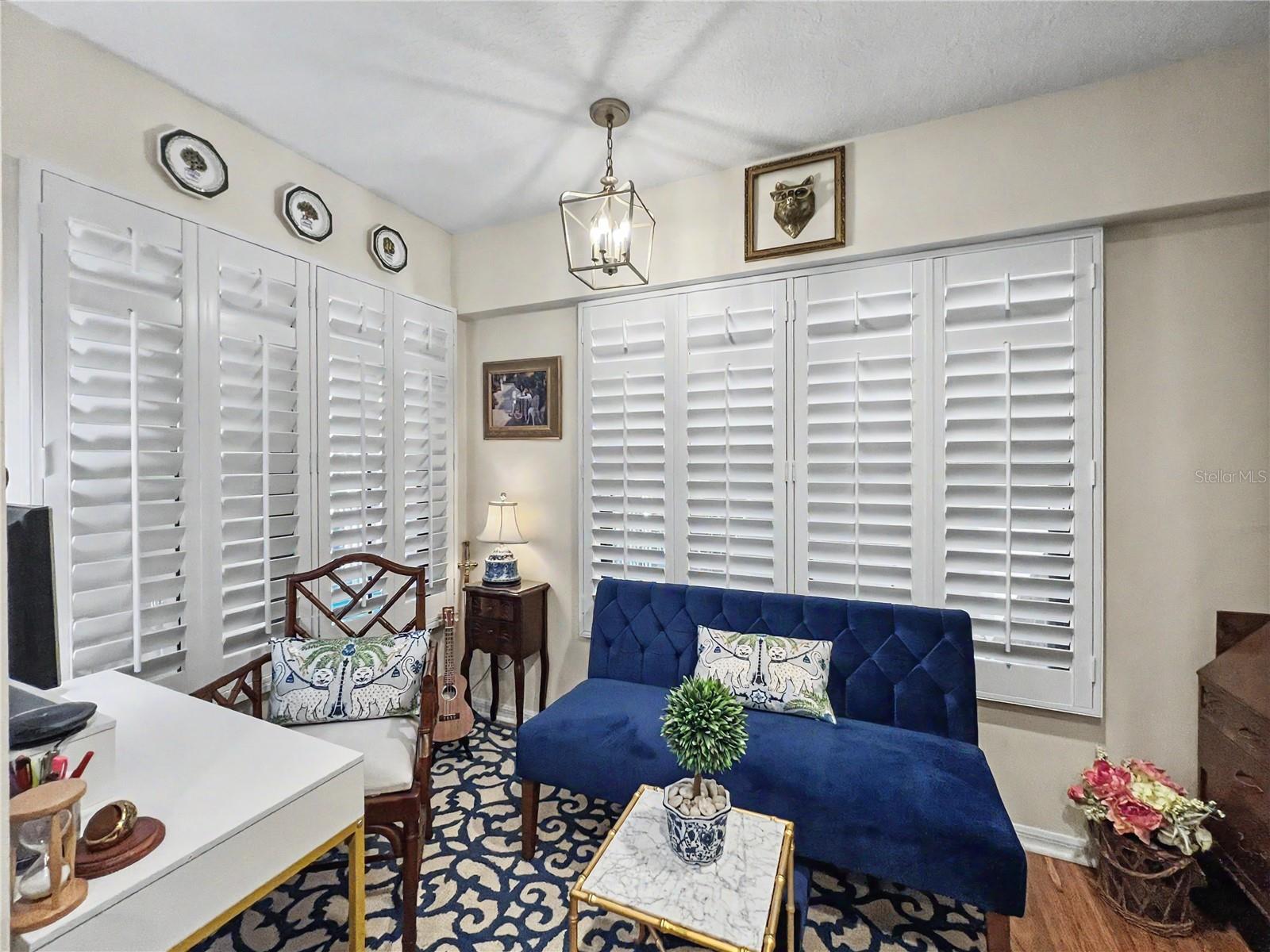 Image 10 of 37 For 909 Waterside Lane 206