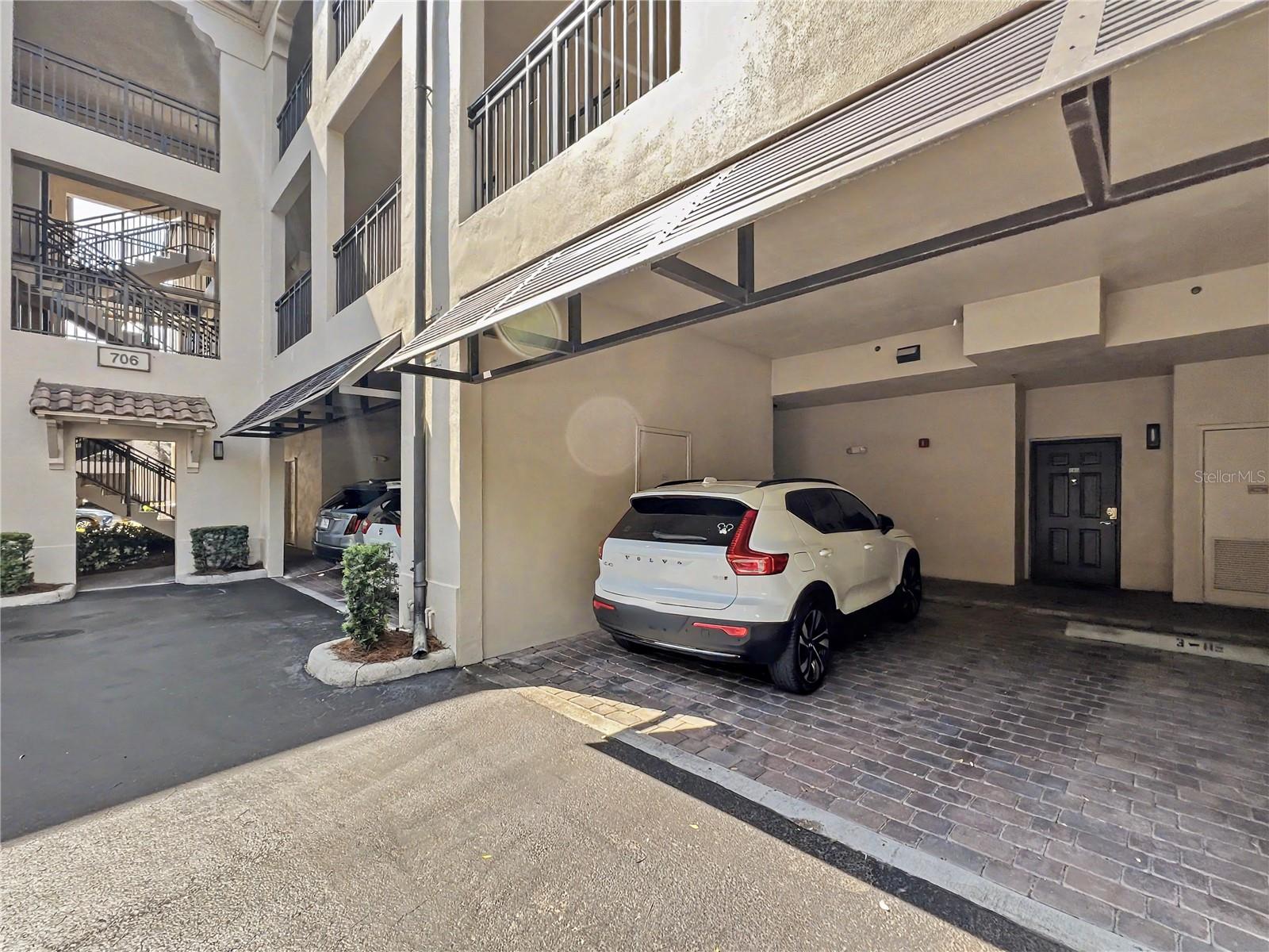Image 36 of 37 For 909 Waterside Lane 206