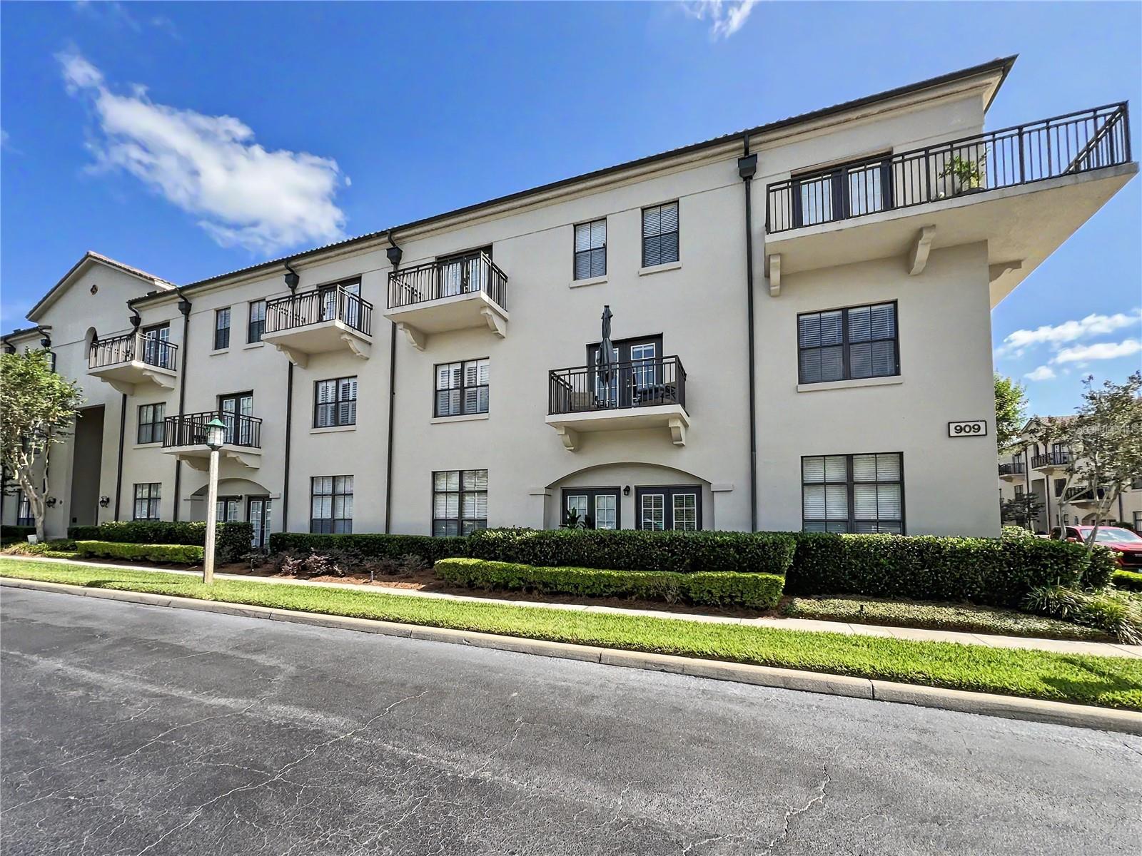 Image 37 of 37 For 909 Waterside Lane 206
