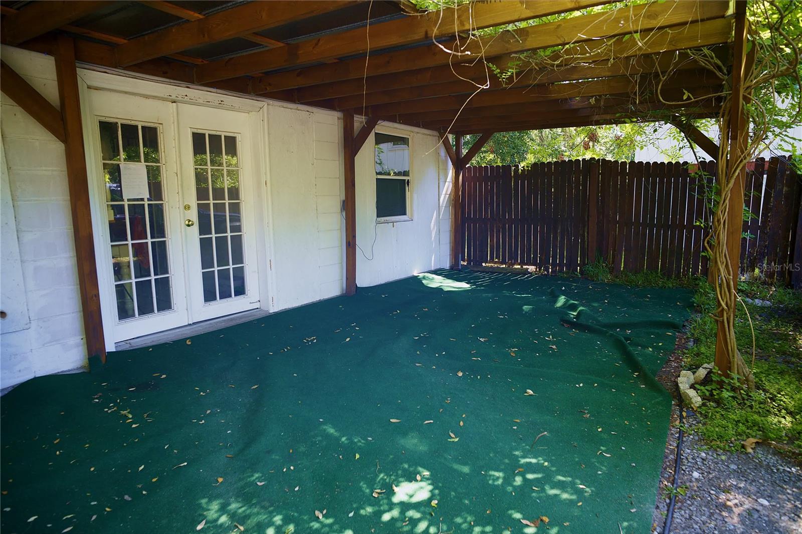 Image 6 of 67 For 2119 Fern Creek Avenue
