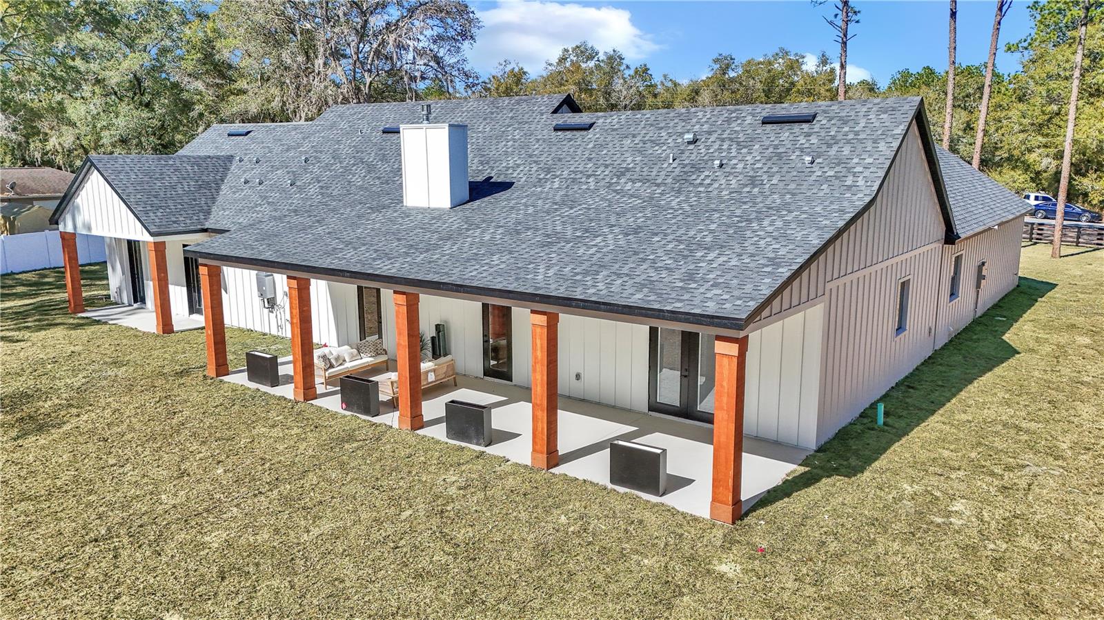 Image 7 of 7 For 8787 18th Circle