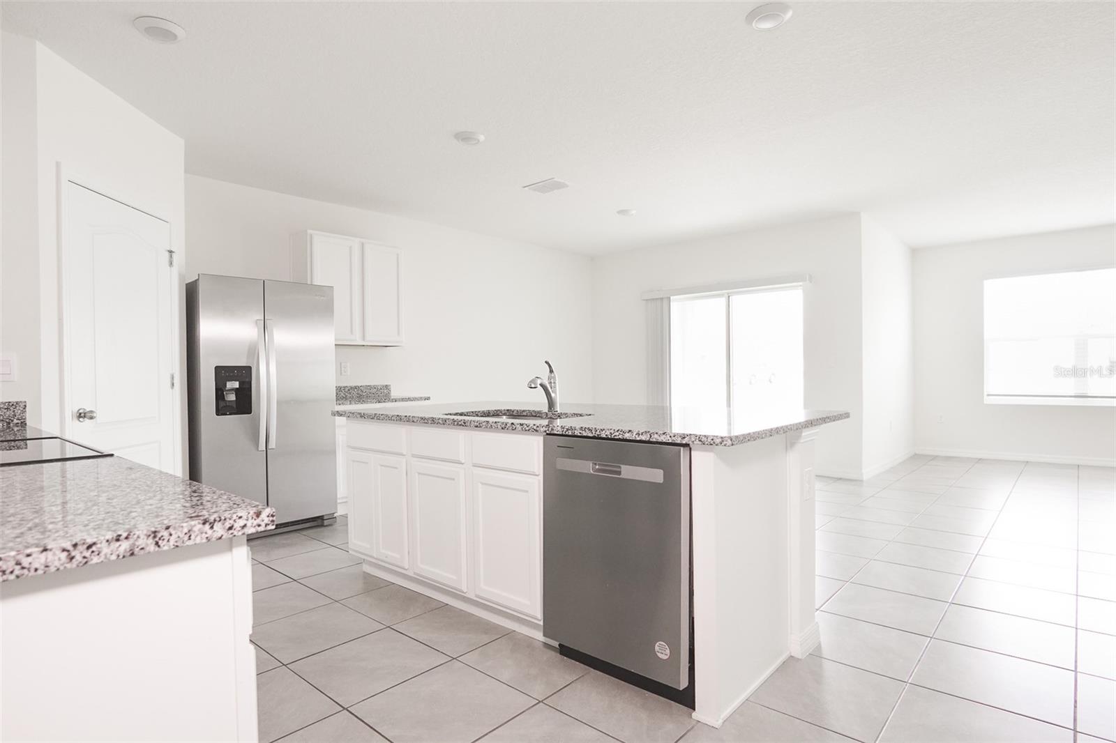 Image 11 of 41 For 11364 Amber Ridge Drive