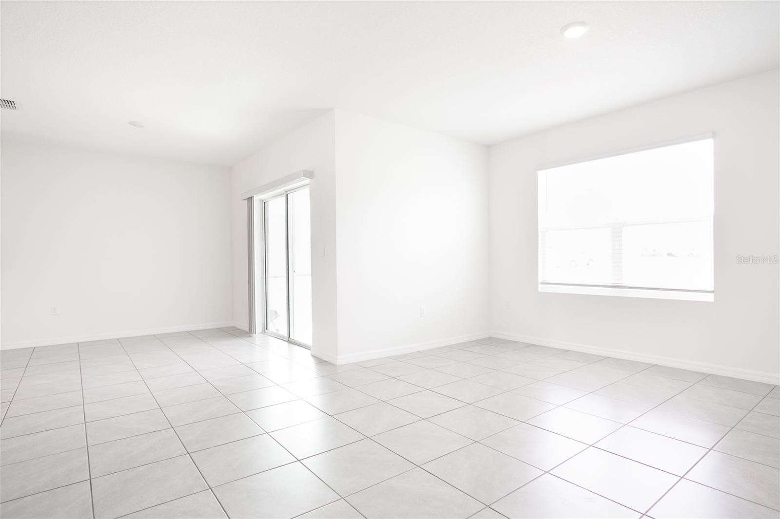 Image 16 of 41 For 11364 Amber Ridge Drive