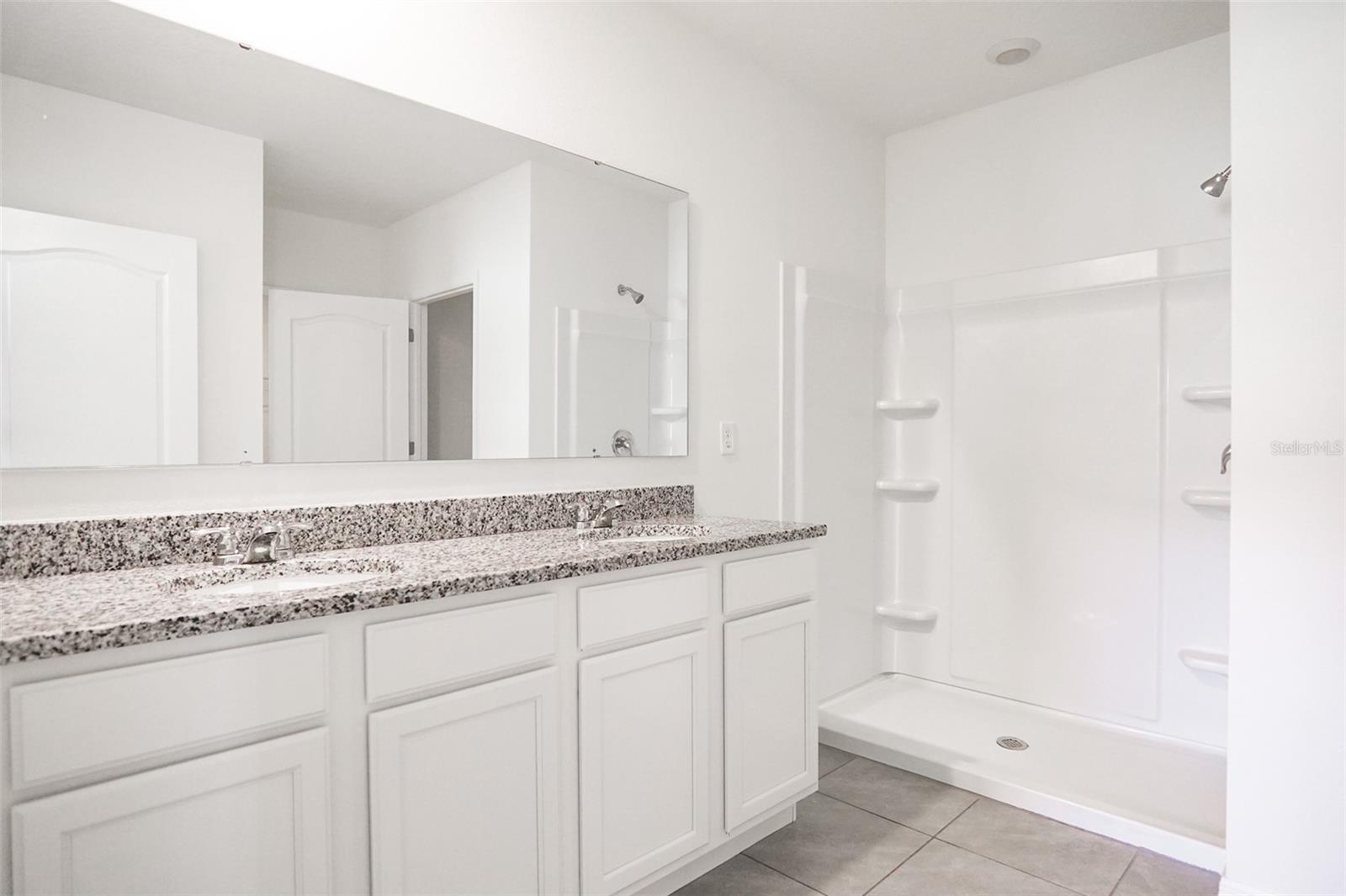 Image 22 of 41 For 11364 Amber Ridge Drive