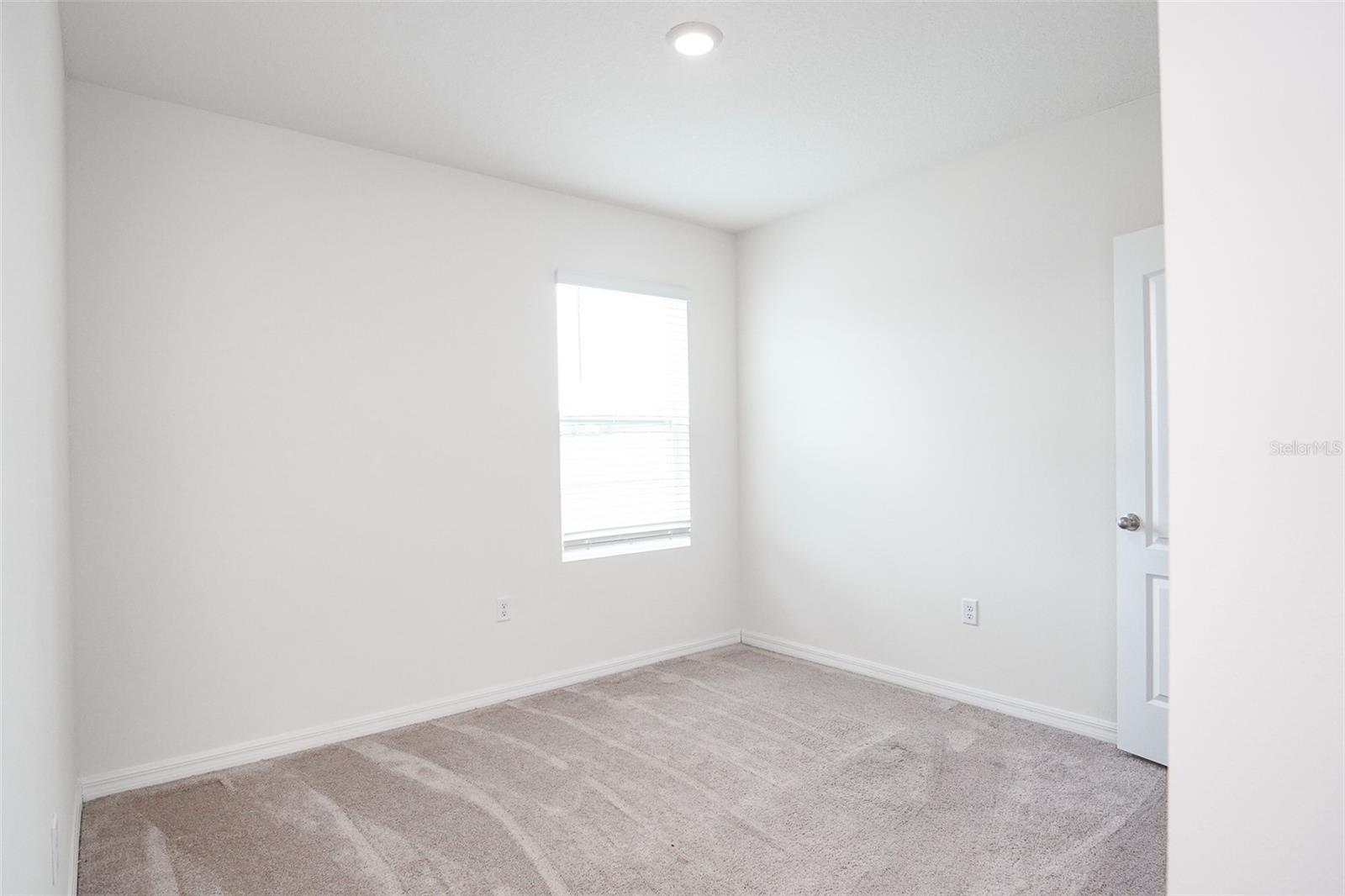 Image 25 of 41 For 11364 Amber Ridge Drive