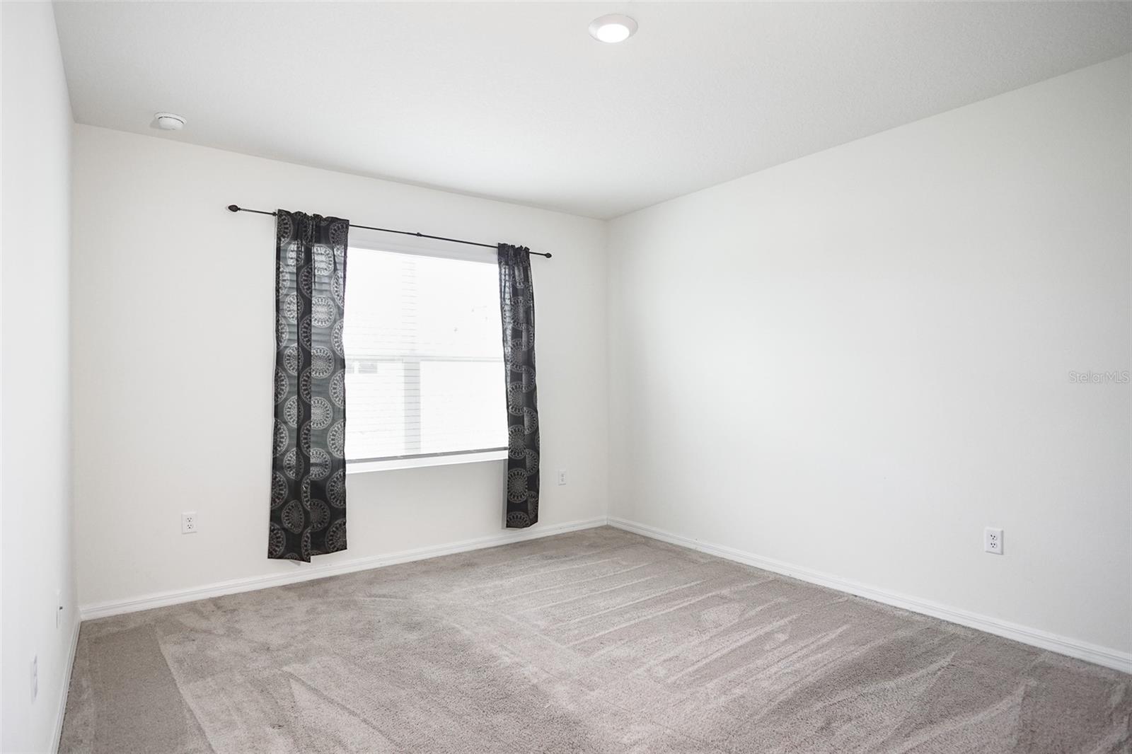 Image 31 of 41 For 11364 Amber Ridge Drive
