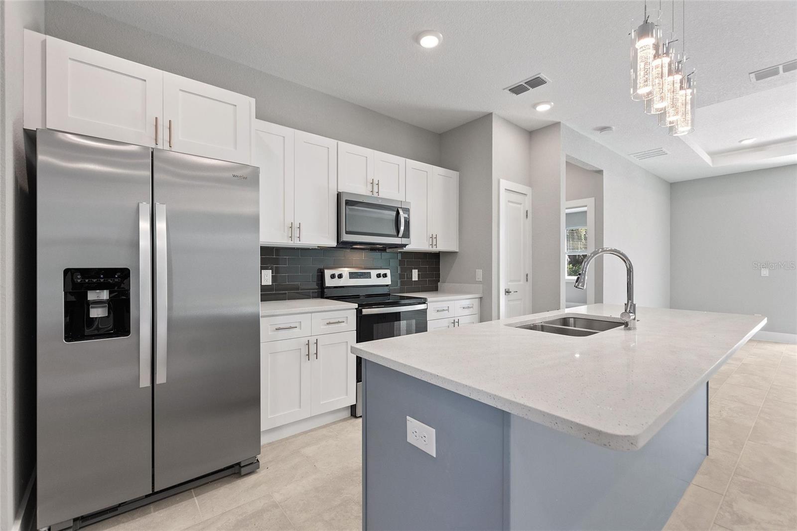 Image 11 of 25 For 3707 Fontainebleau Street