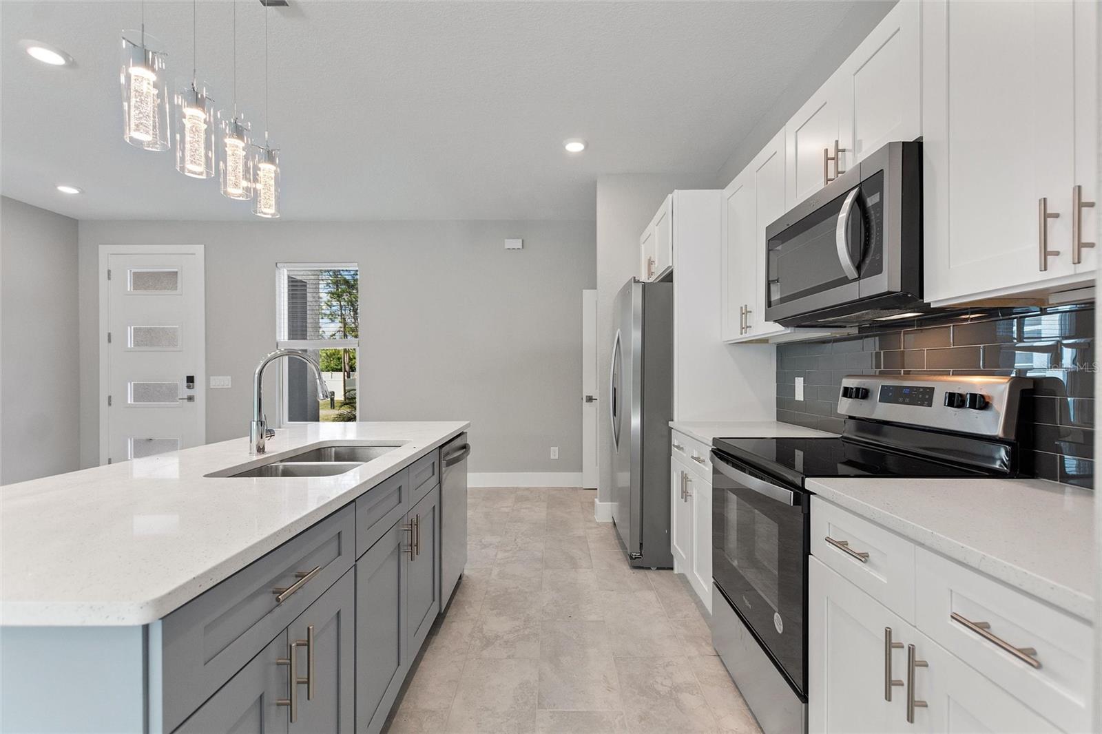 Image 12 of 25 For 3707 Fontainebleau Street