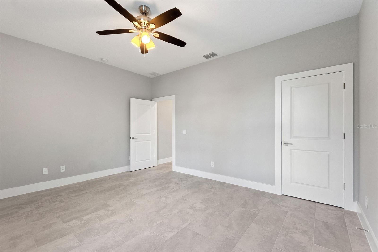 Image 13 of 25 For 3707 Fontainebleau Street