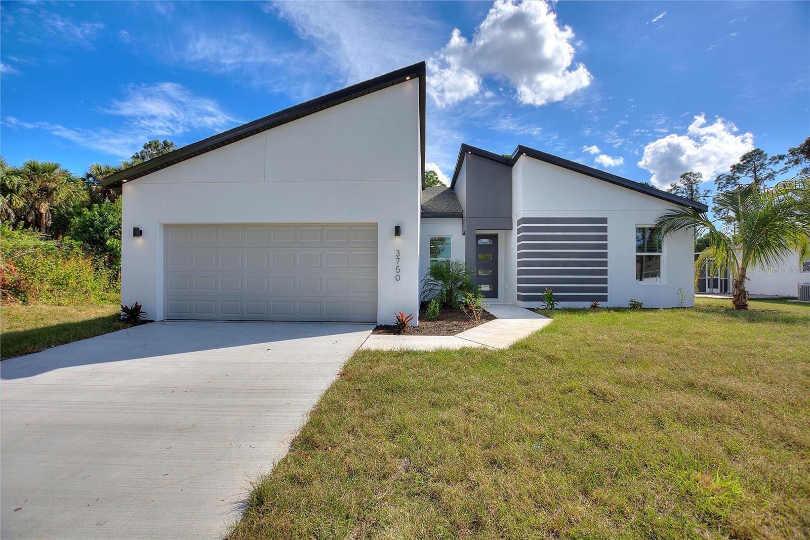 Image 2 of 25 For 3707 Fontainebleau Street