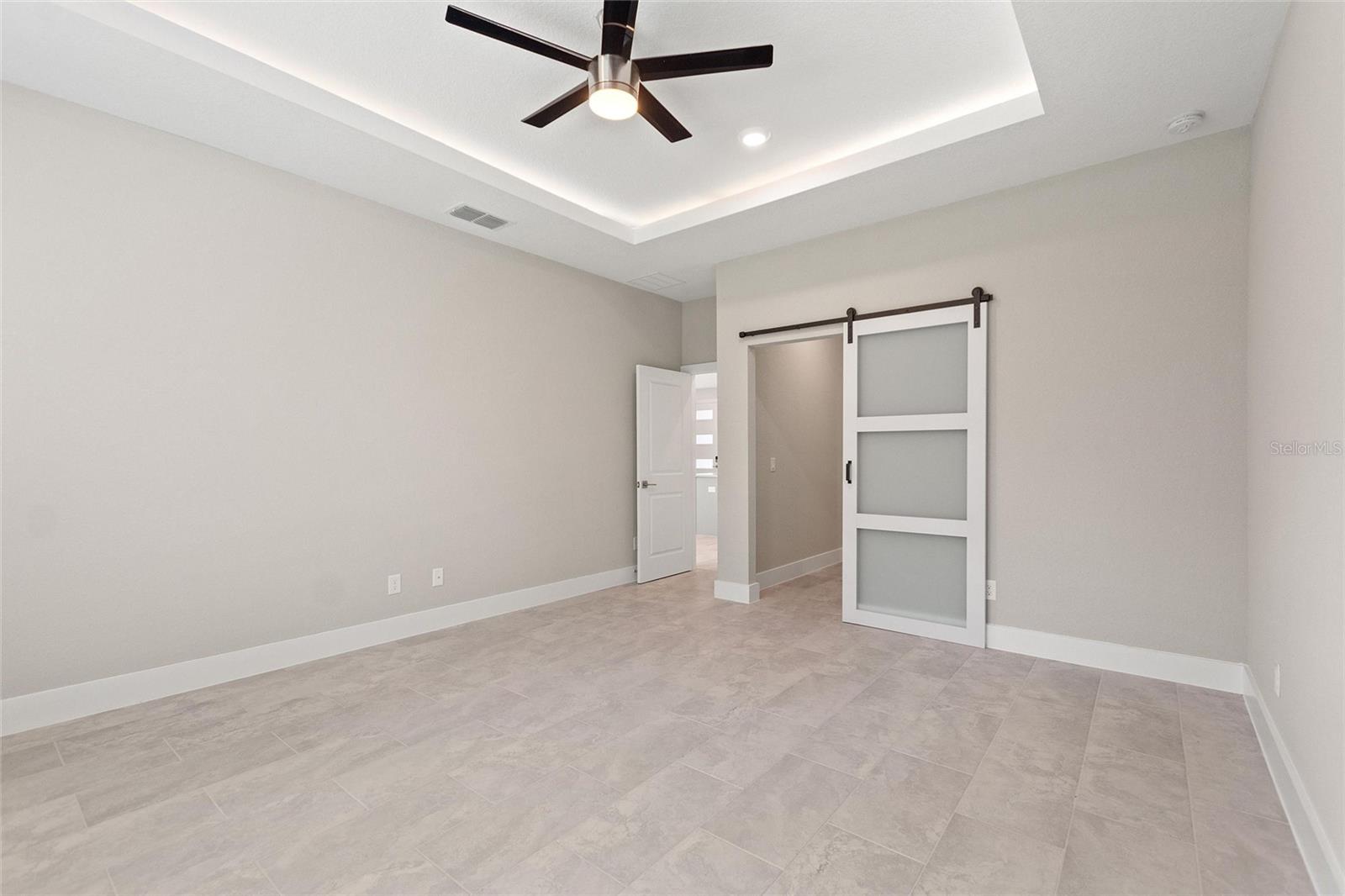 Image 20 of 25 For 3707 Fontainebleau Street