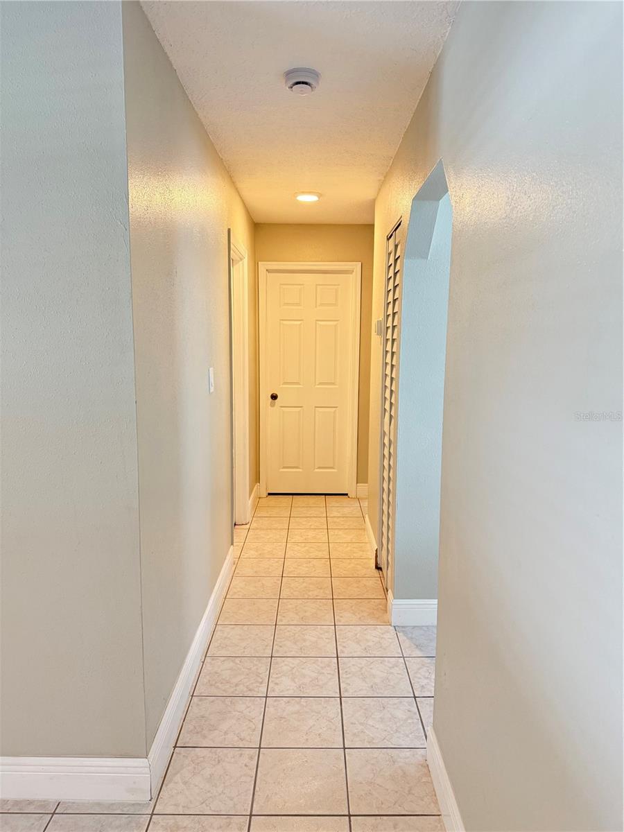 Image 4 of 18 For 221 Sherry Ave