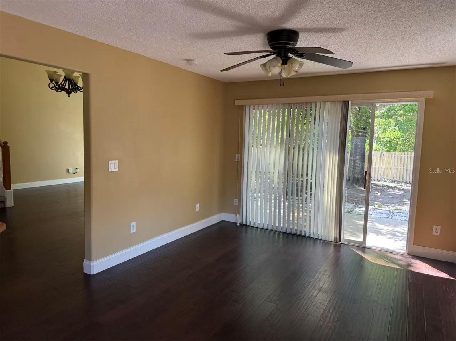 Image 7 of 19 For 1746 Mandavilla Drive