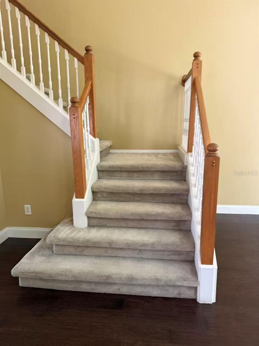 Image 9 of 19 For 1746 Mandavilla Drive