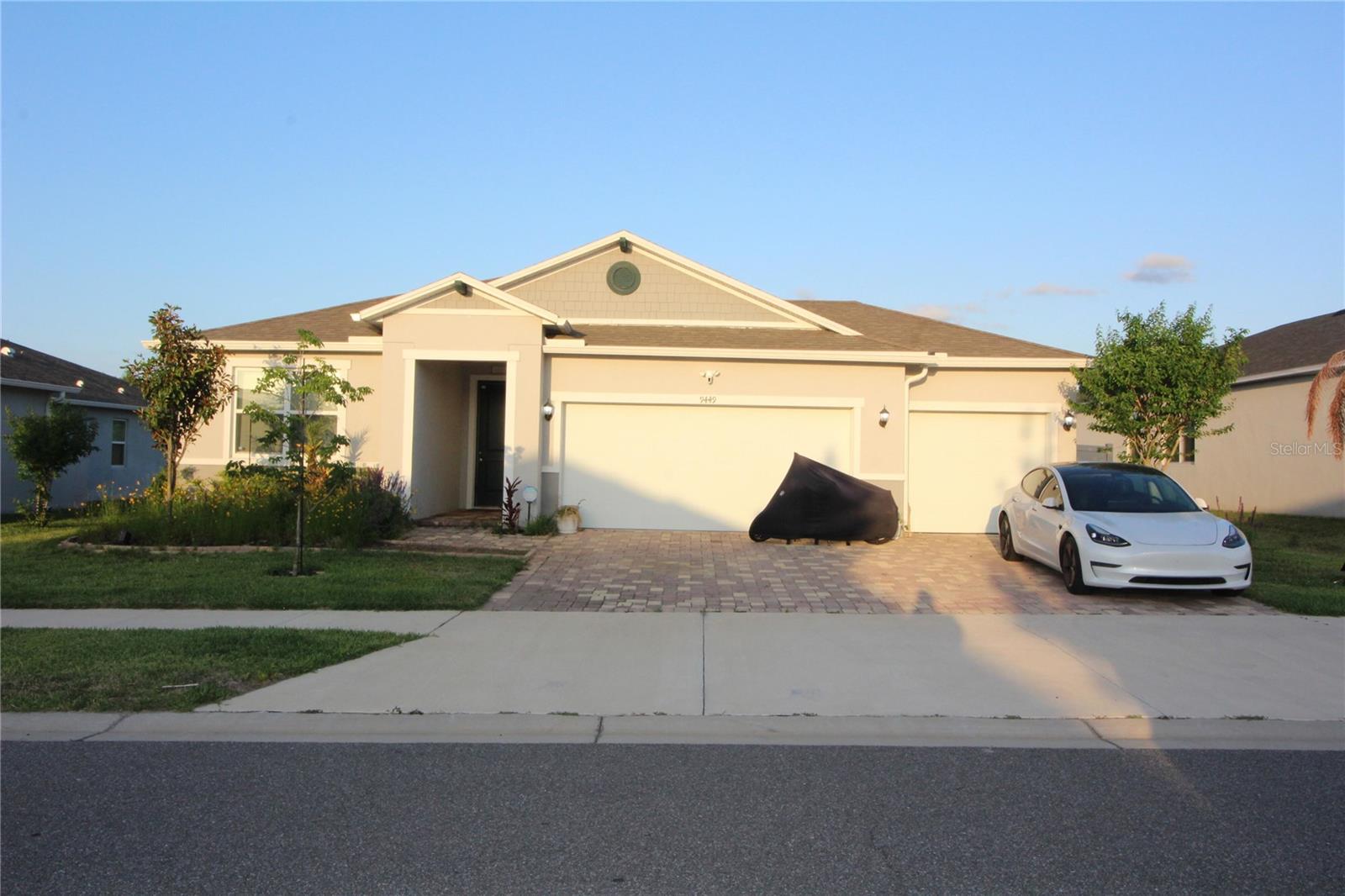 Details for 9449 Sanders Park Place, SEFFNER, FL 33584