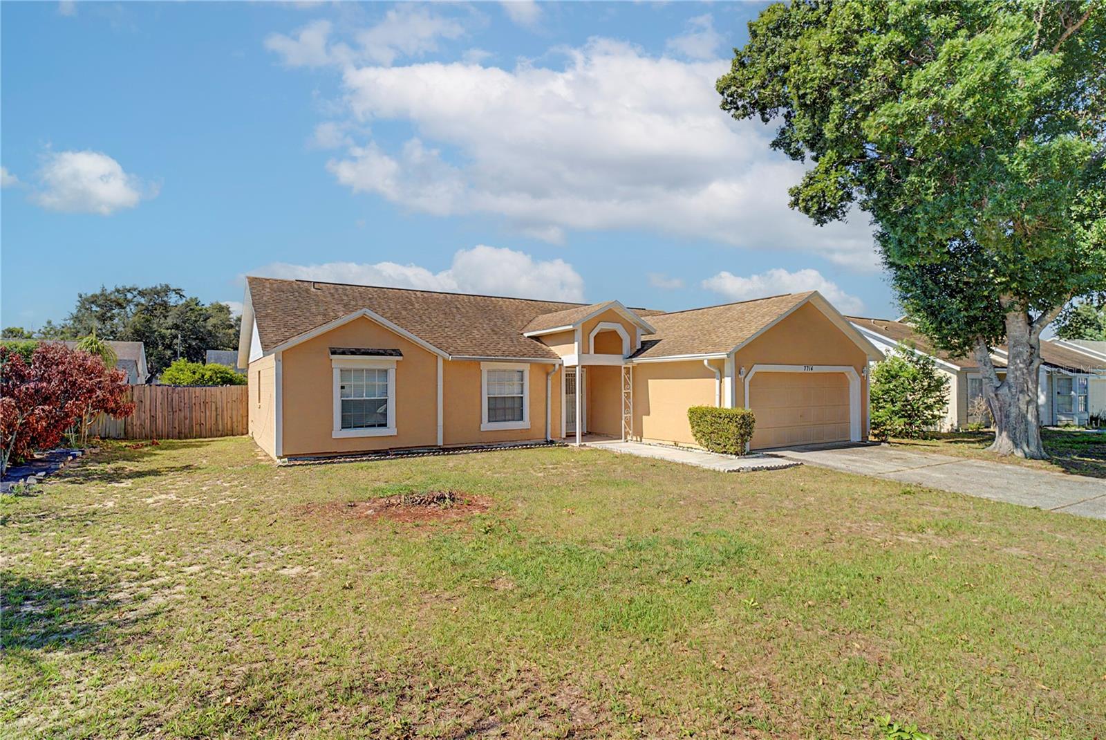 Image 2 of 33 For 7714 Legacy Lane