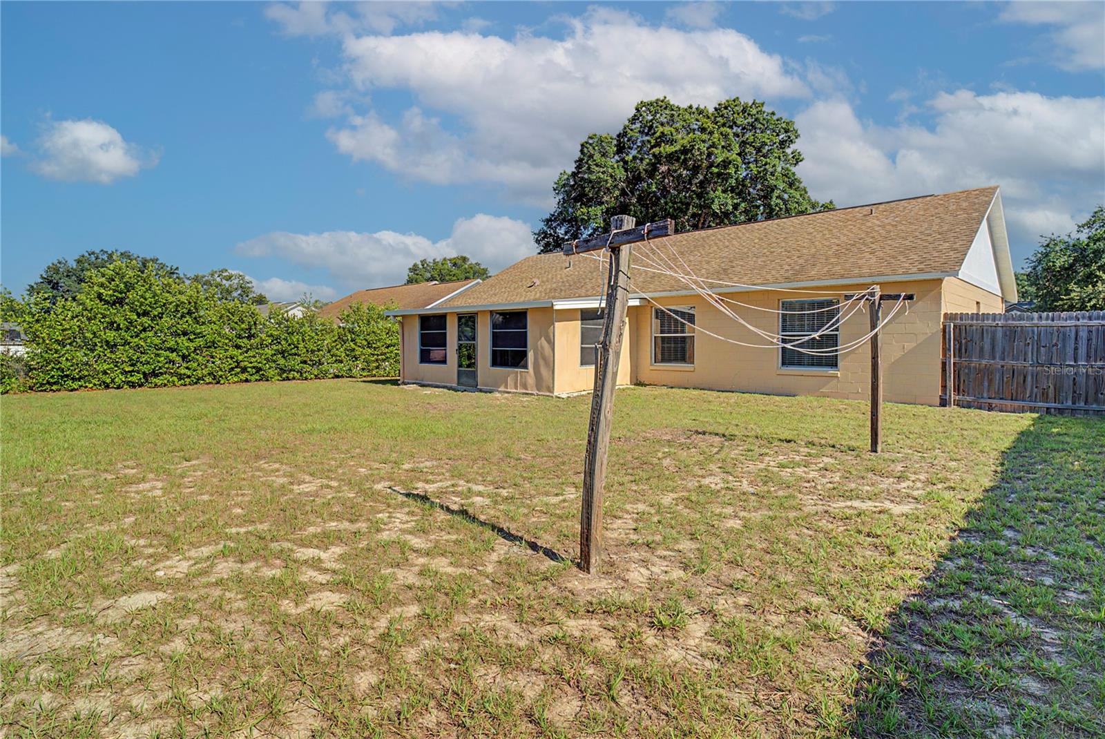 Image 29 of 33 For 7714 Legacy Lane