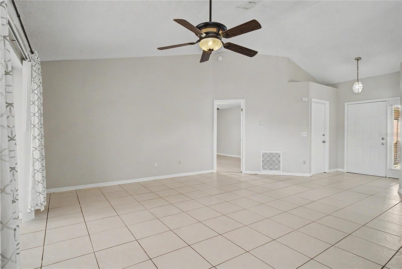 Image 8 of 33 For 7714 Legacy Lane
