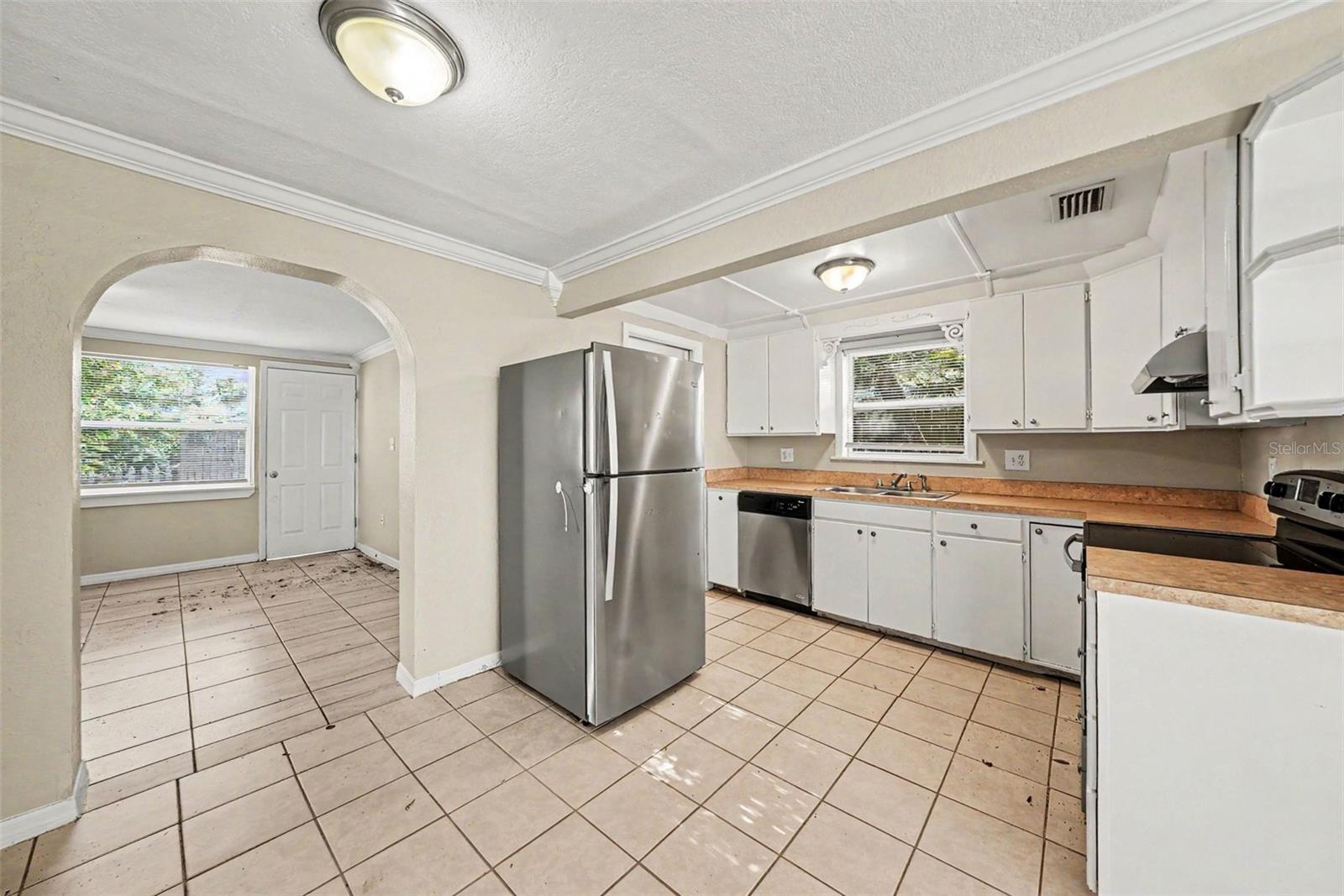 Image 12 of 14 For 10118 114th Terrace