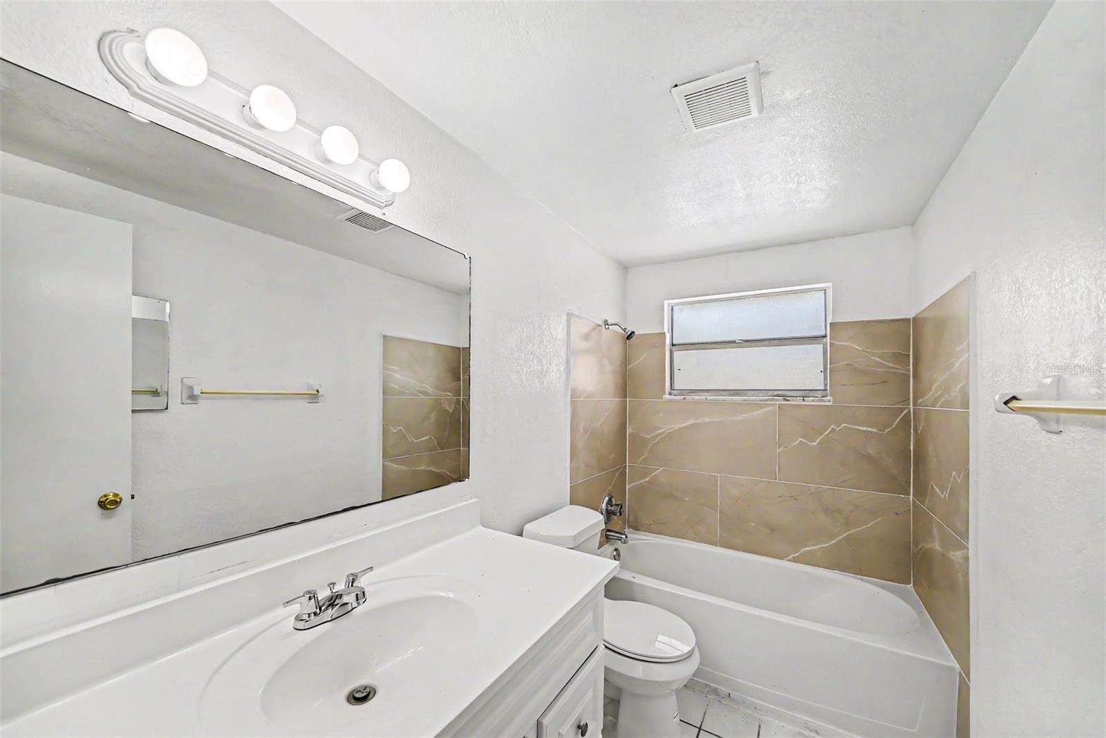 Image 14 of 20 For 5301 82nd Avenue N