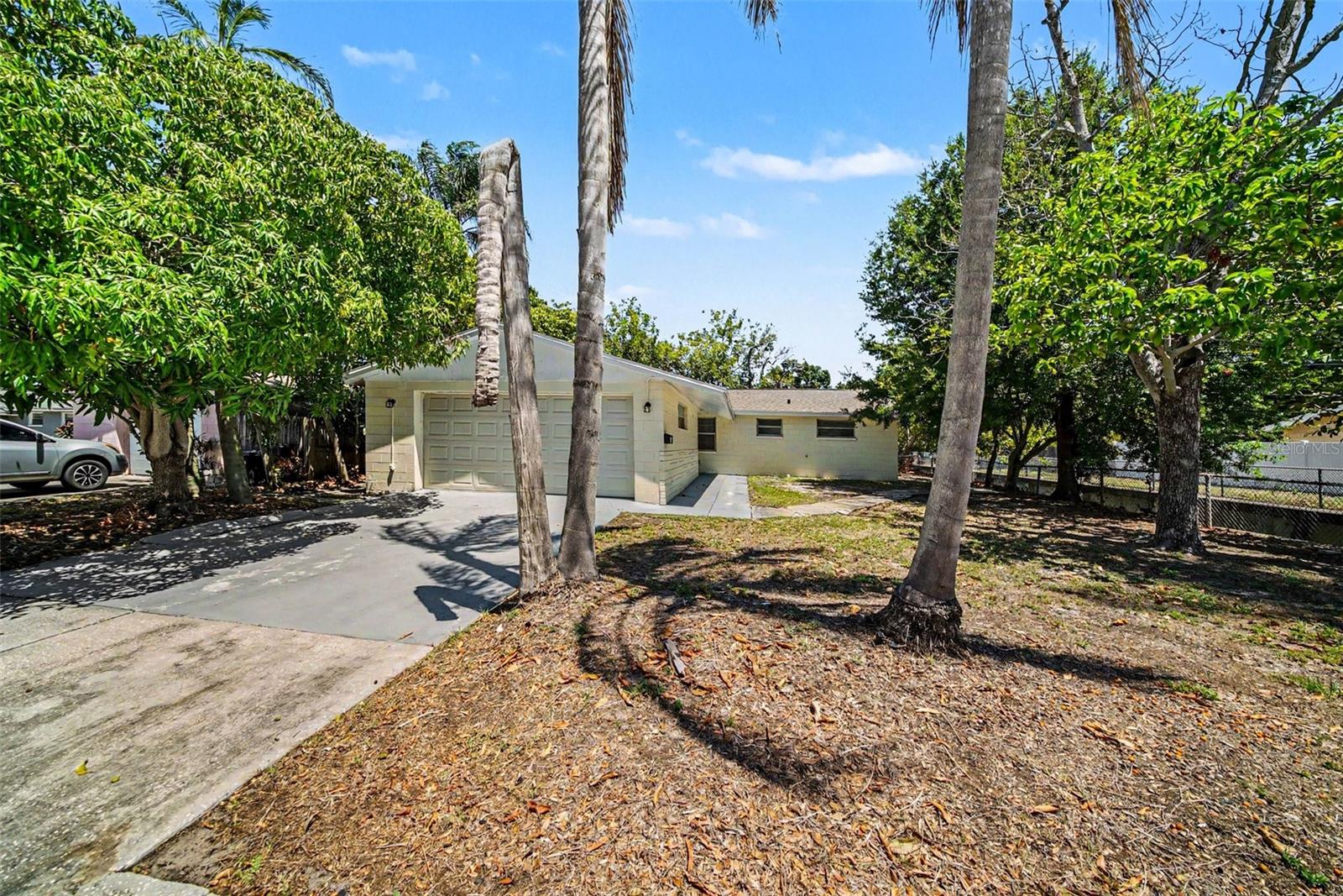 Image 4 of 20 For 5301 82nd Avenue N