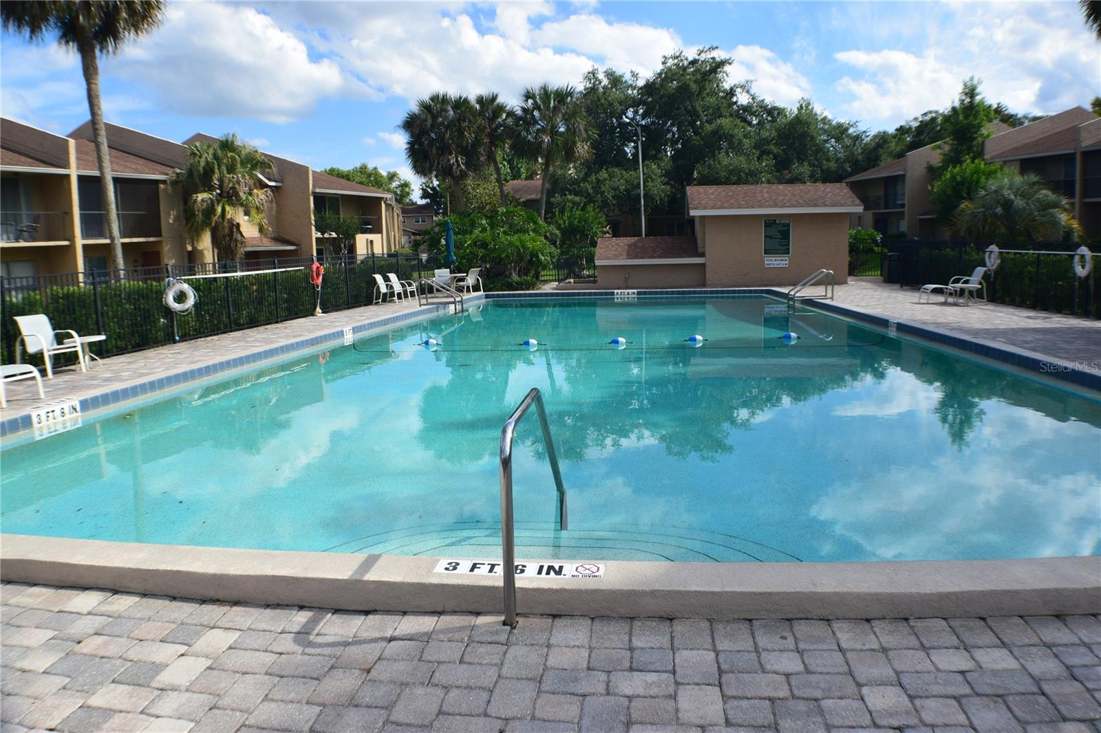 Image 30 of 30 For 814 Park Lake Circle 8