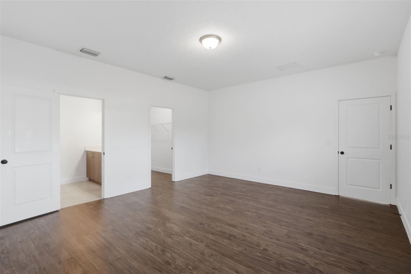Image 33 of 49 For 3227 Halsey Avenue Se